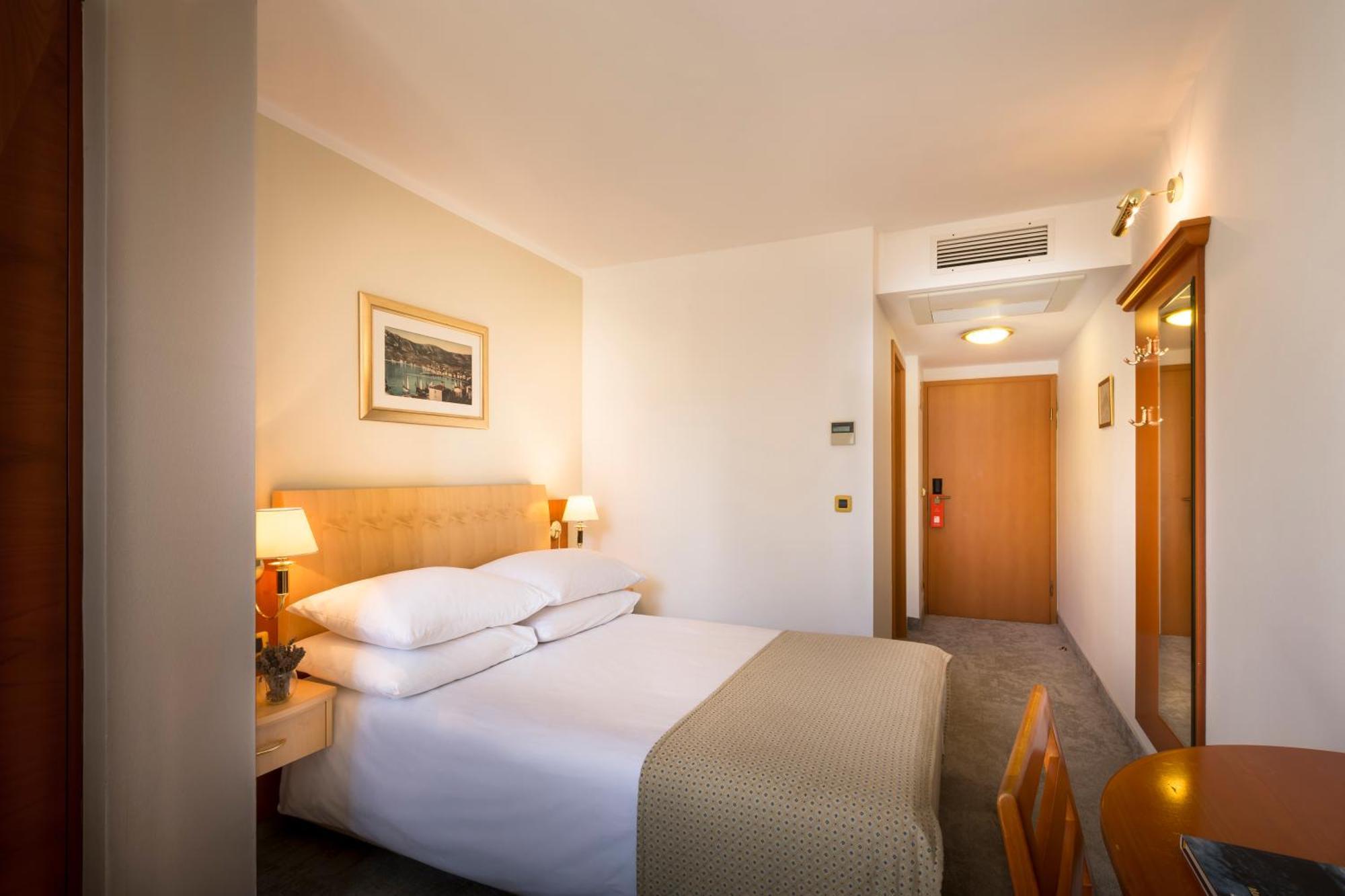 Sunny Baska Residence By Valamar, Ex Zvonimir Luaran gambar